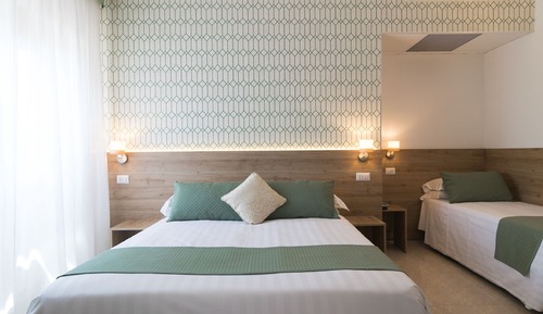 Habitación triple superior