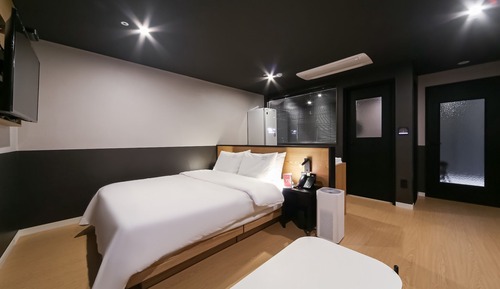 Room (Deluxe (Netflix available ocean view )