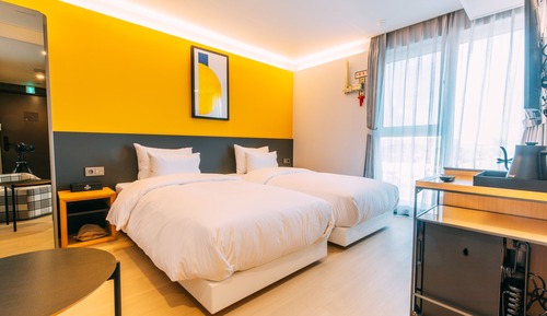 [Busan PKG] Standard Twin + Busan Tower 2PAX + Busan City Tour Bus 2PAX