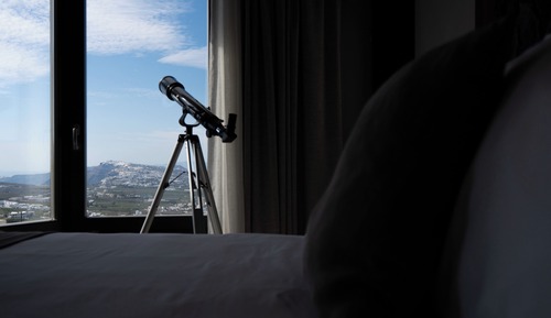 Honeymoon Suite with Outdoor Heated Pool and Sea View