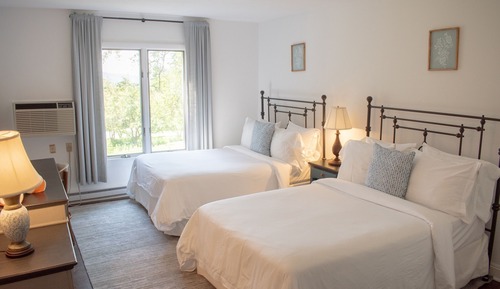 Habitación tradicional, 2 camas dobles, vistas a la montaña (Lodge 2 Double Mountain View)