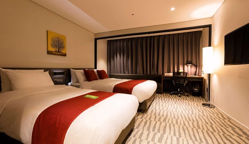 Habitación superior, varias camas, no fumadores, vistas a la ciudad