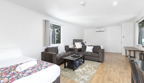 Villa (Garden King )