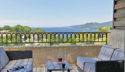 Suite (Duplex, Panoramic View)