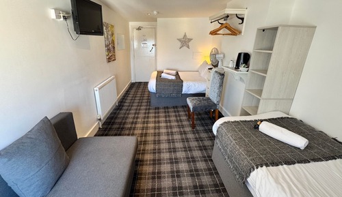 Silver Seaview Family of 3