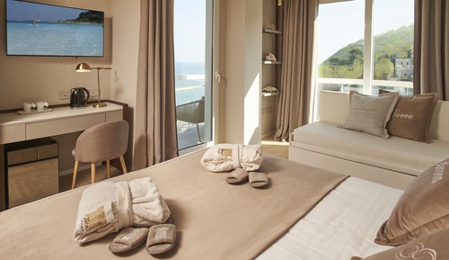 Suite estudio junior, varias camas, vistas al mar (Levante)