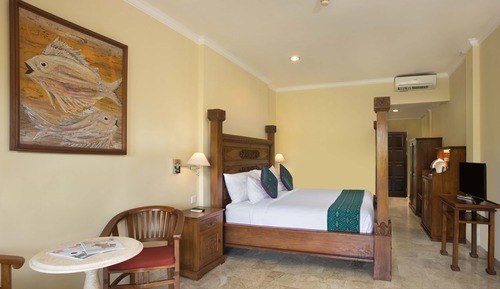 Habitación Deluxe, 1 cama de matrimonio grande, vistas a la piscina