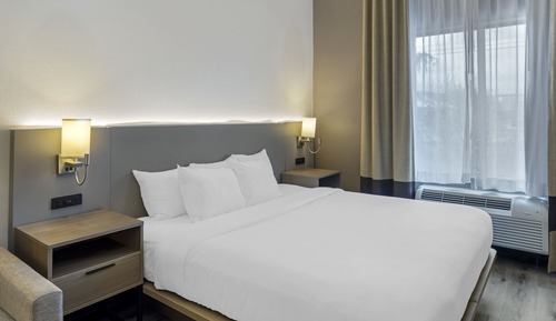 Suite, 1 cama de matrimonio grande con sofá cama, no fumadores, bañera de hidromasaje