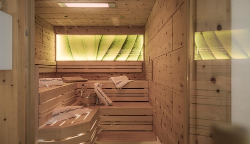 Suite Deluxe, 3 habitaciones, terraza, vistas al patio (Sauna & Private Spa)