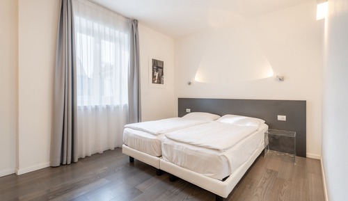 Habitación Confort con 1 cama doble o 2 individuales