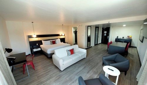 Suite, 1 cama de matrimonio grande con sofá cama, no fumadores