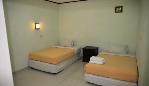 Habitación familiar, 2 habitaciones, baño privado, vistas al lago