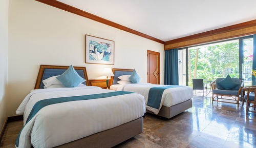 Superior Twin Bed Room