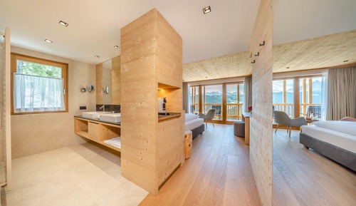 Habitación Deluxe con 1 cama doble o 2 individuales, 1 habitación