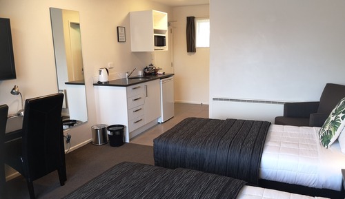 Estudio, 2 camas individuales