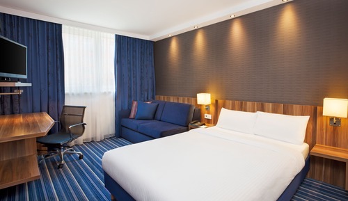 Habitación estándar, 1 cama de matrimonio con sofá cama