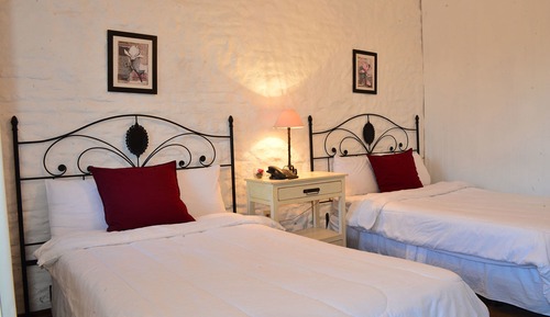 Habitación superior con 2 camas individuales