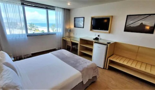 Habitación doble superior, 1 cama de matrimonio, vistas parciales al mar