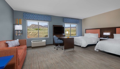 Suite, 2 camas de matrimonio, accesible para personas con discapacidad, frigorífico (Bathtub)