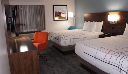 Habitación Deluxe, 2 camas de matrimonio, no fumadores (Mobility, Bathtub w/ Grab Bars)