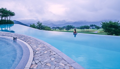 [Activity PKG(for2)]Silver Suite(Kitchen/Park View) - Choose1 of Ant world/Luge World/Infinity Pool