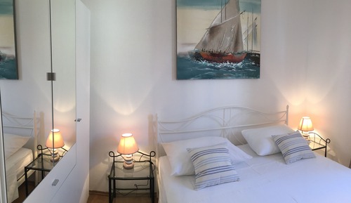 Apartamento (Standard One Bedroom Apartment with S)