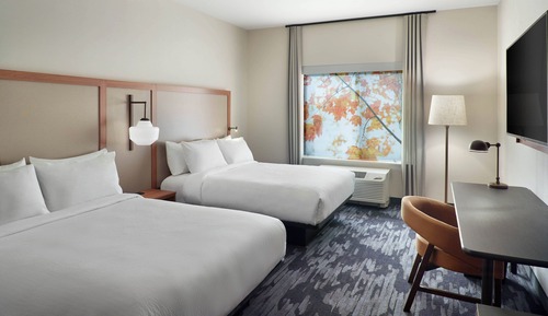 Habitación, 2 camas de matrimonio, bañera (Mobility/Hearing Accessible, Tub)