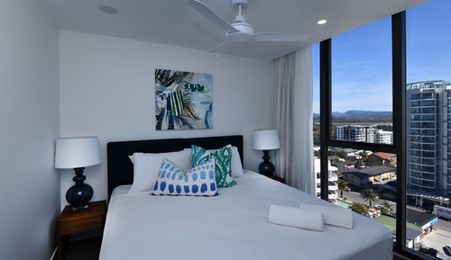 Apartamento, 2 habitaciones, frente al mar (High Floor)