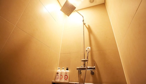 Room (Standard-C (massage chair available N)