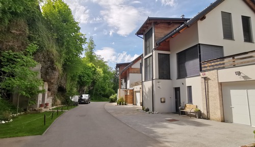 Apartamento panorámico, baño privado, vistas a la montaña (Apartma nadstropje)