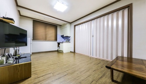 Room (Pension Room Suite)