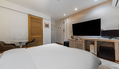 Room (Standard Room)