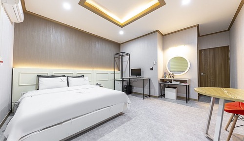 Room (Special Room-Bathtub PC Air Purifier )