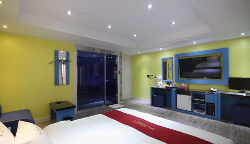 Room (Standard Room)