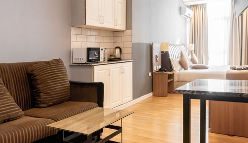 Estudio Deluxe, 1 cama de matrimonio, vistas a la ciudad