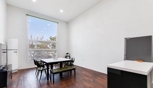 Room (Mini Two Bedroom 302)