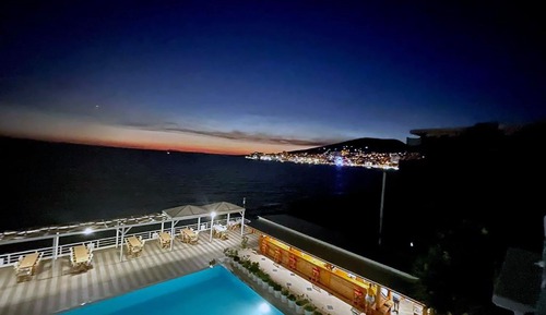 Apartamento familiar, vistas al mar