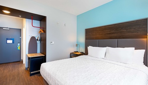 Habitación, 1 cama de matrimonio grande, accesible para personas con discapacidad (Hearing)