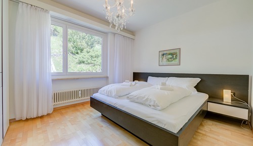 Apartamento familiar, 2 habitaciones, 2 baños, junto a la montaña (Casa monti belvedere)