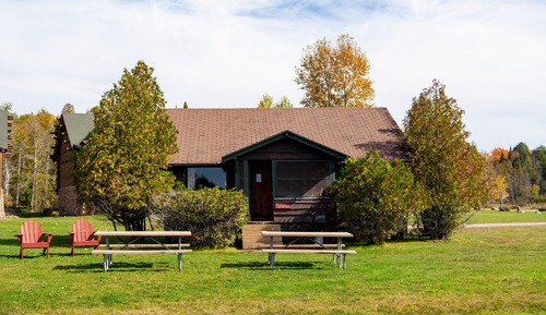 Traditional Cabin, 3 Bedrooms, Partial Lake View