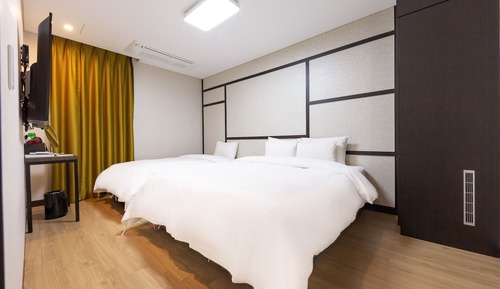 Room (Special room (twin additional people )