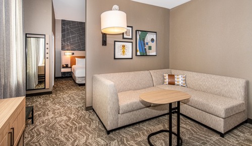 Suite, 1 cama de matrimonio grande con sofá cama (Hearing Accessible)