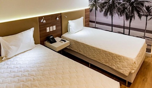 Habitación superior con 2 camas individuales