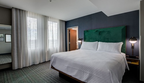 Habitación, 1 cama de matrimonio grande, no fumadores (Mobility Accessible, Tub)