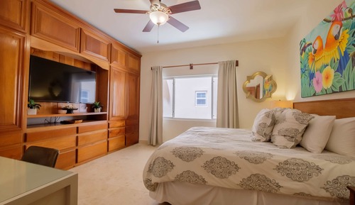 Apartamento familiar, 3 habitaciones, vistas al mar