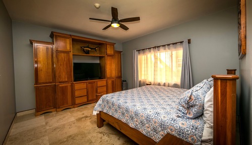 Apartamento ejecutivo, 3 habitaciones, vistas a la playa, frente al mar