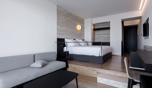 Habitación Deluxe con 1 cama doble o 2 individuales, balcón, vistas al mar