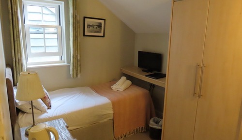 Habitación individual básica