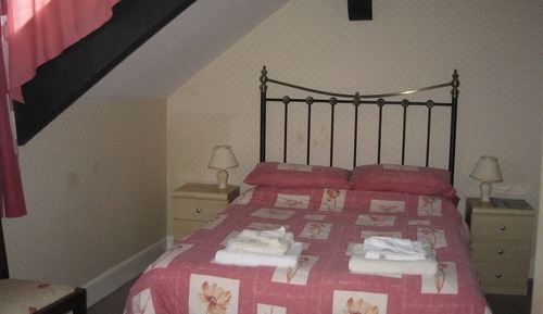 Habitación doble, baño privado, vistas al mar