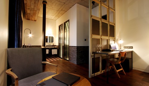 Suite (check-in after 4 pm)